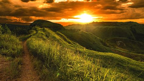 Philippines/Paths .